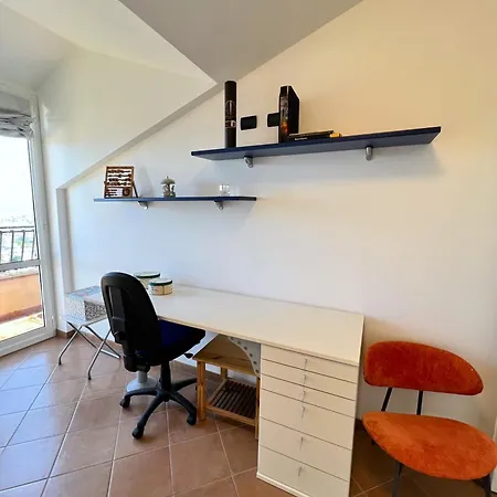 Apartment Attico 2 Free Parkings & Bike