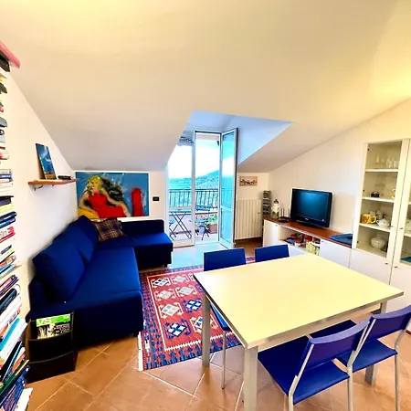 Attico 2 Free Parkings & Bike Apartment Pietra Ligure